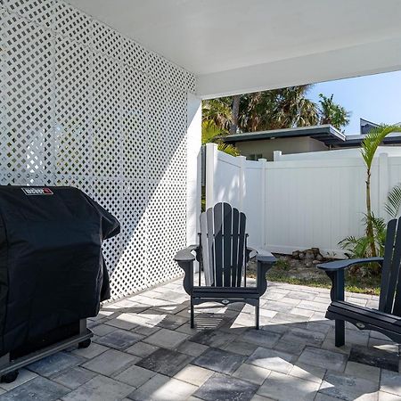 233 Delmar Avenue - Beautiful Private Pool Home Home Форт-Маєрс-Біч Екстер'єр фото